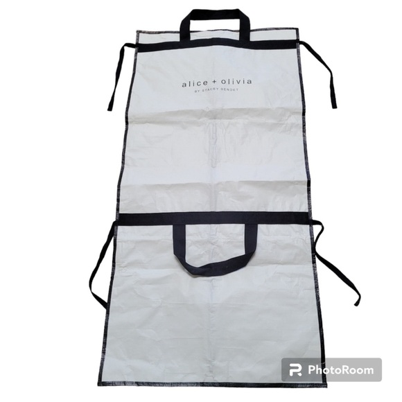 Alice + Olivia Garment Bag Stacey Bendet  46 x 23 in  Black White - Picture 1 of 12